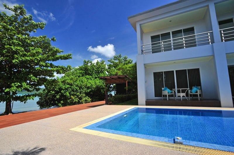Chalong Beach Front Residence Rawai Exteriör bild