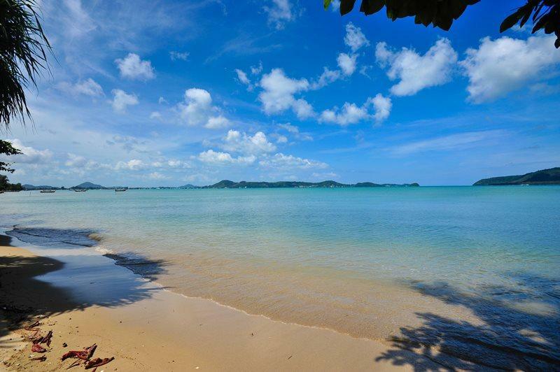 Chalong Beach Front Residence Rawai Exteriör bild