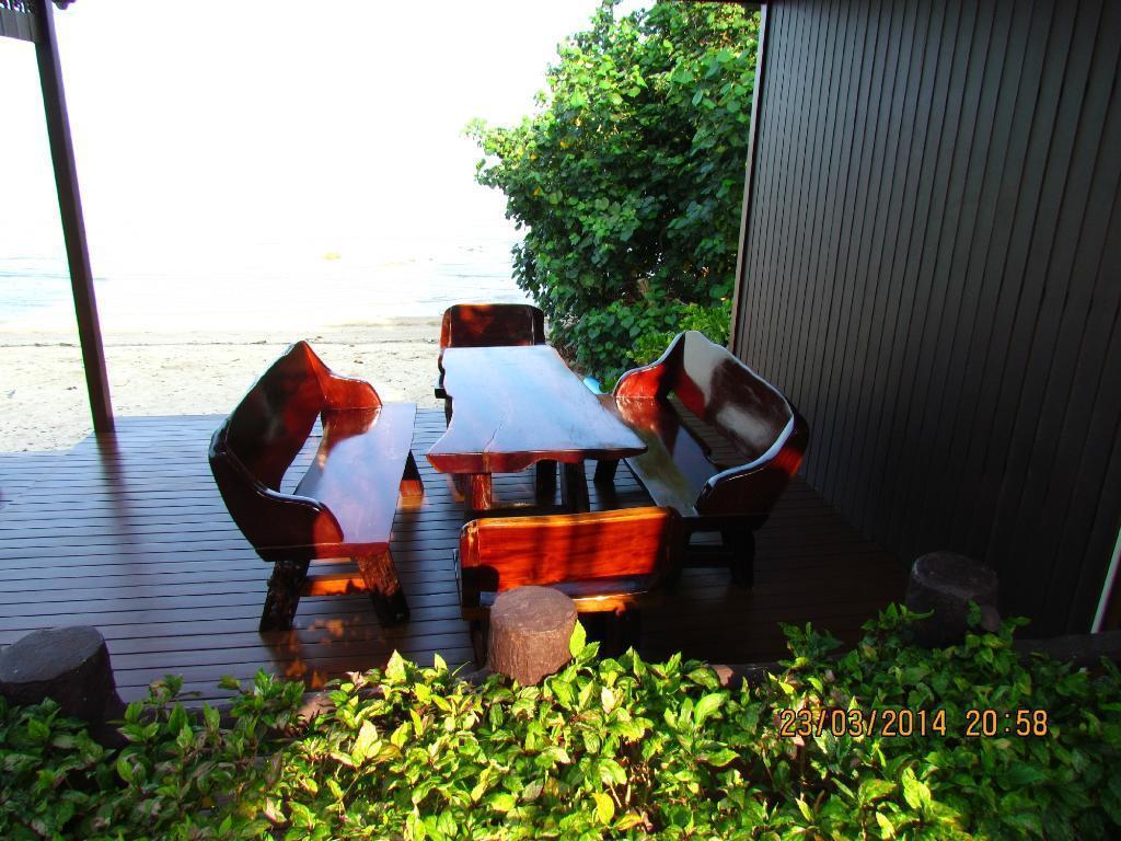 Chalong Beach Front Residence Rawai Exteriör bild