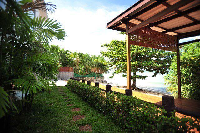 Chalong Beach Front Residence Rawai Exteriör bild